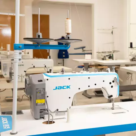 high-quality industrial and domestic sewing machines in ireland